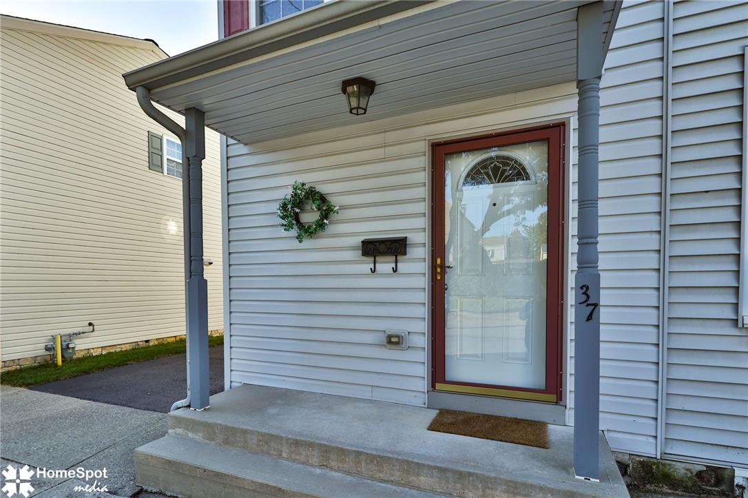 37 West Ettwein Street Property Photo 5