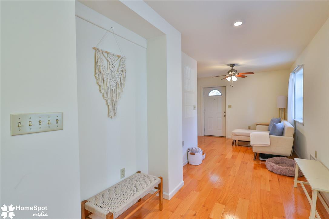 37 West Ettwein Street Property Photo 12