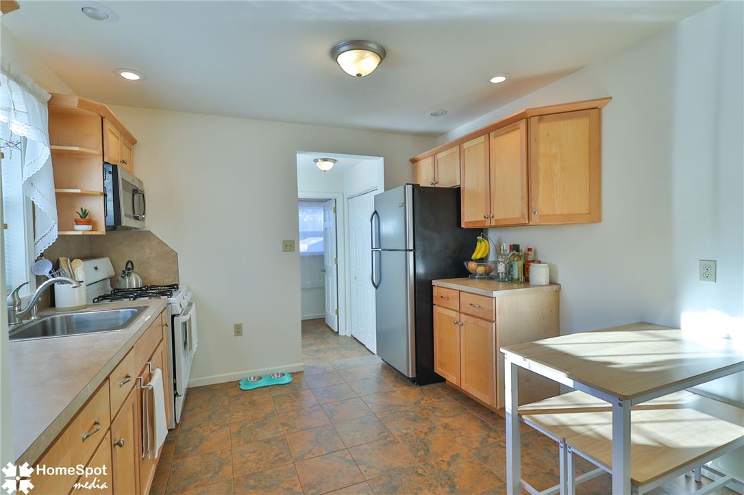 37 West Ettwein Street Property Photo 13