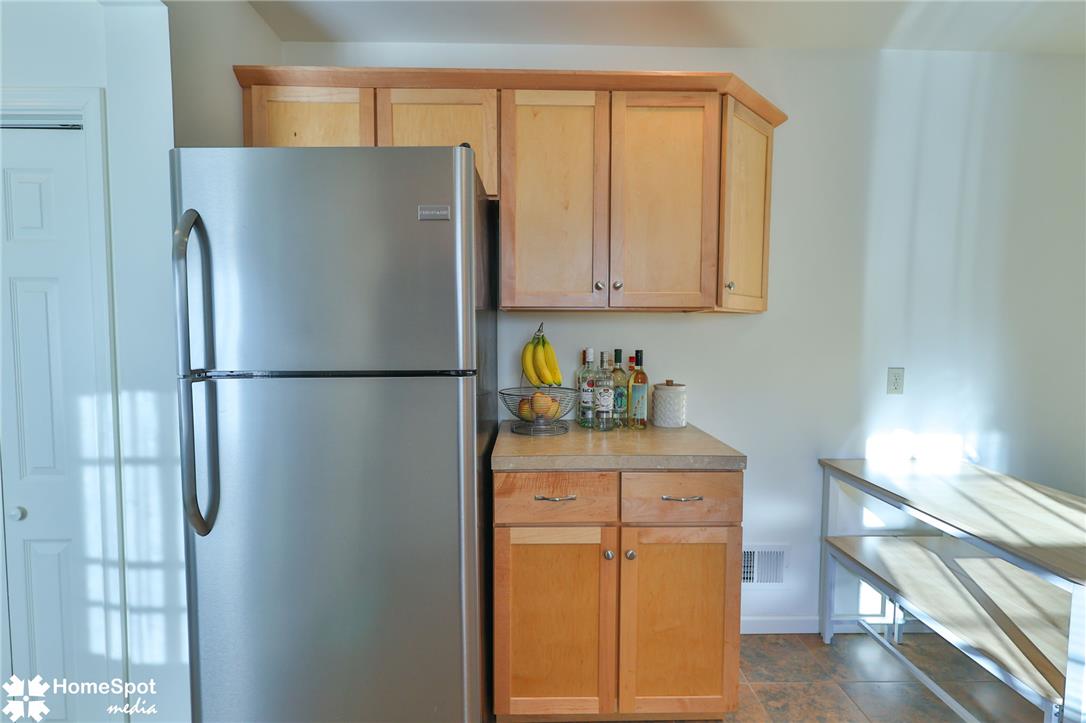37 West Ettwein Street Property Photo 15