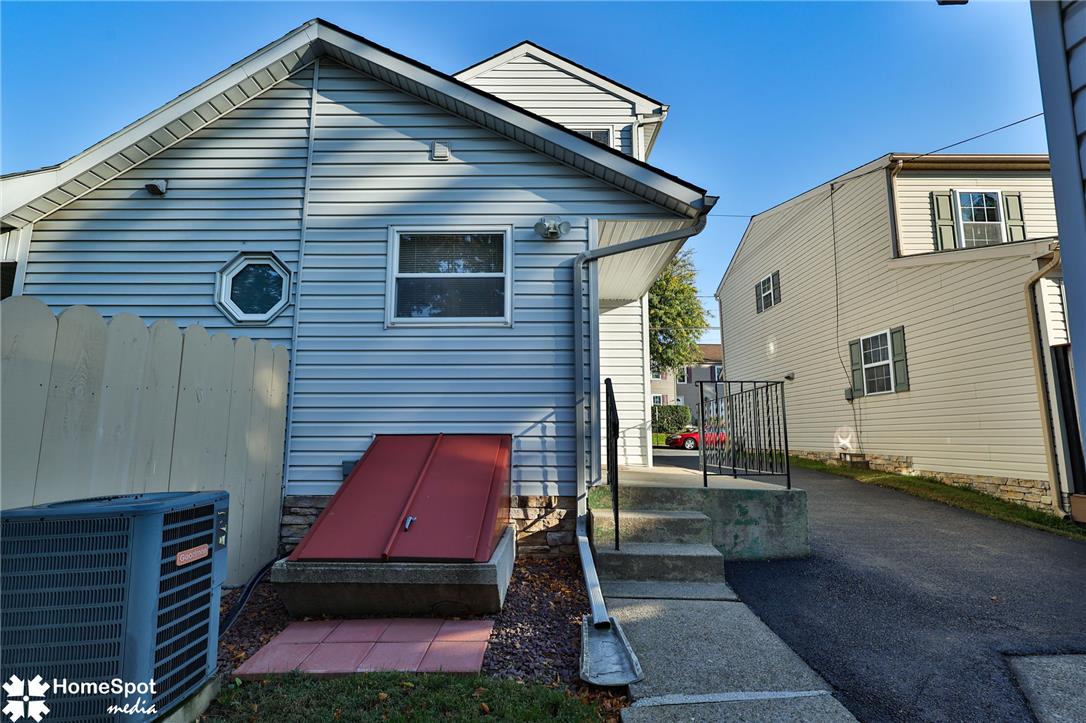 37 West Ettwein Street Property Photo 40