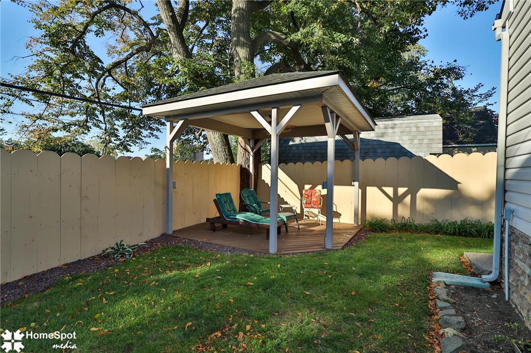 37 West Ettwein Street Property Photo 44