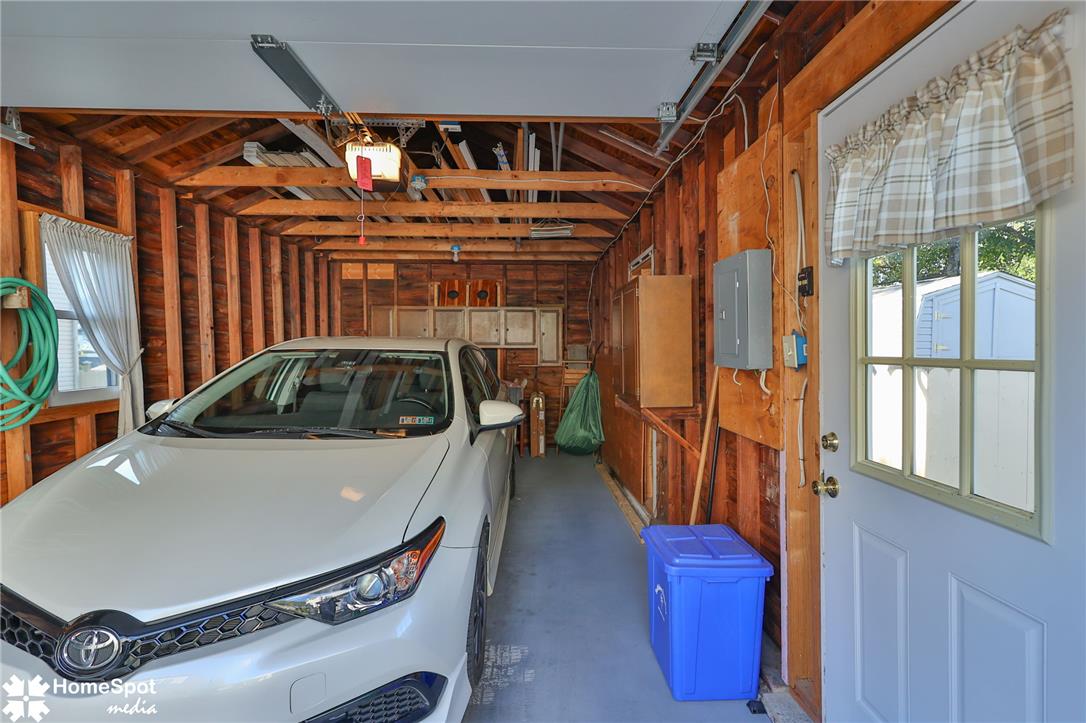 37 West Ettwein Street Property Photo 49