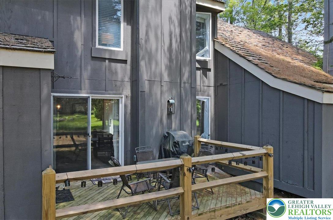 214 Snow Ridge Circle Property Photo 44