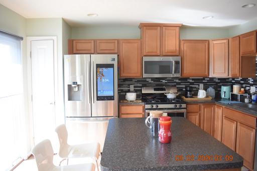 3518 Penfield Way Property Photo 6