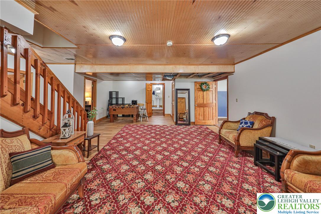 2153 Meadow Lake Road Property Photo 5