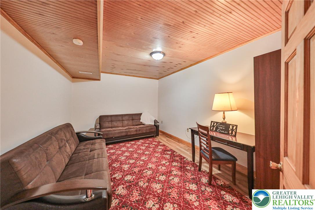 2153 Meadow Lake Road Property Photo 8