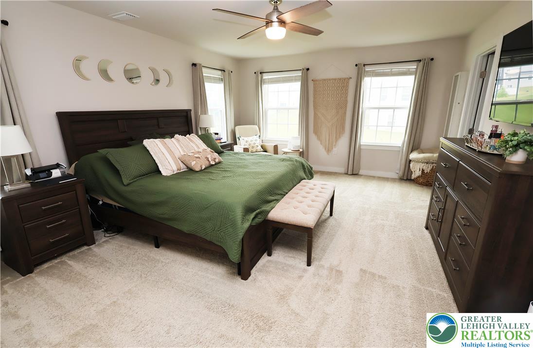 3904 Trythall Street Property Photo 14