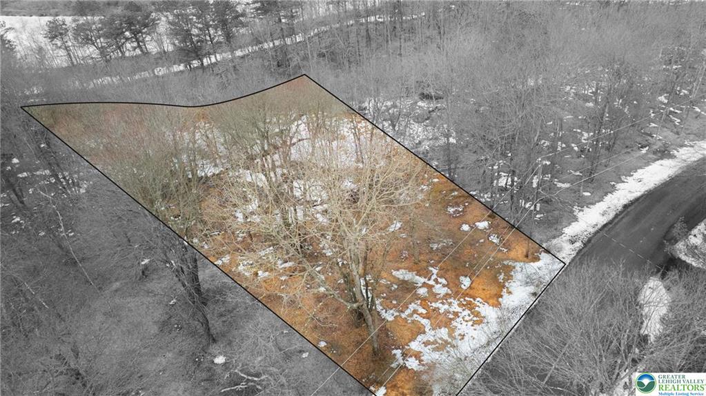Brook Run Lane 124 Property Photo 1