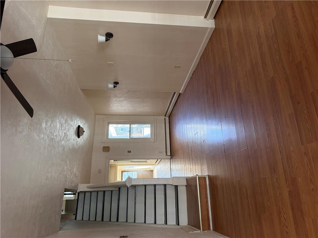 516 N Law Street Property Photo 2