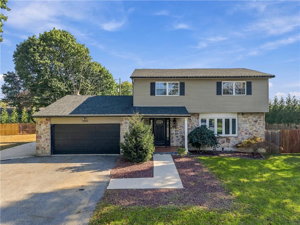 7590 Violet Circle Property Photo 1