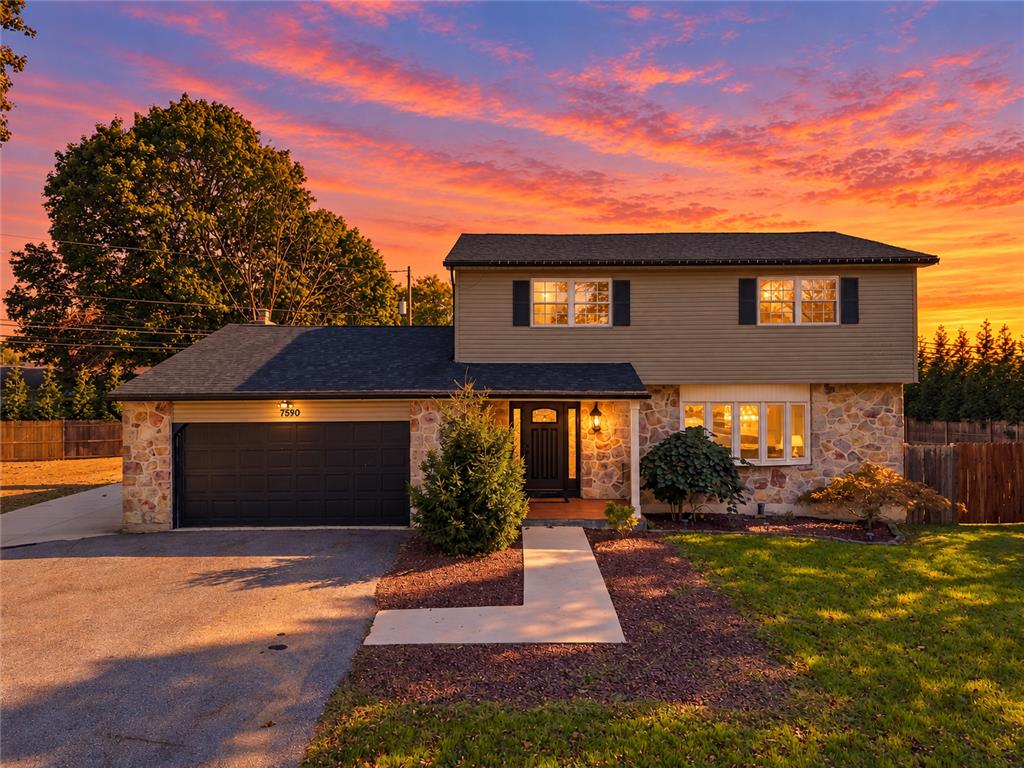 7590 Violet Circle Property Photo 2