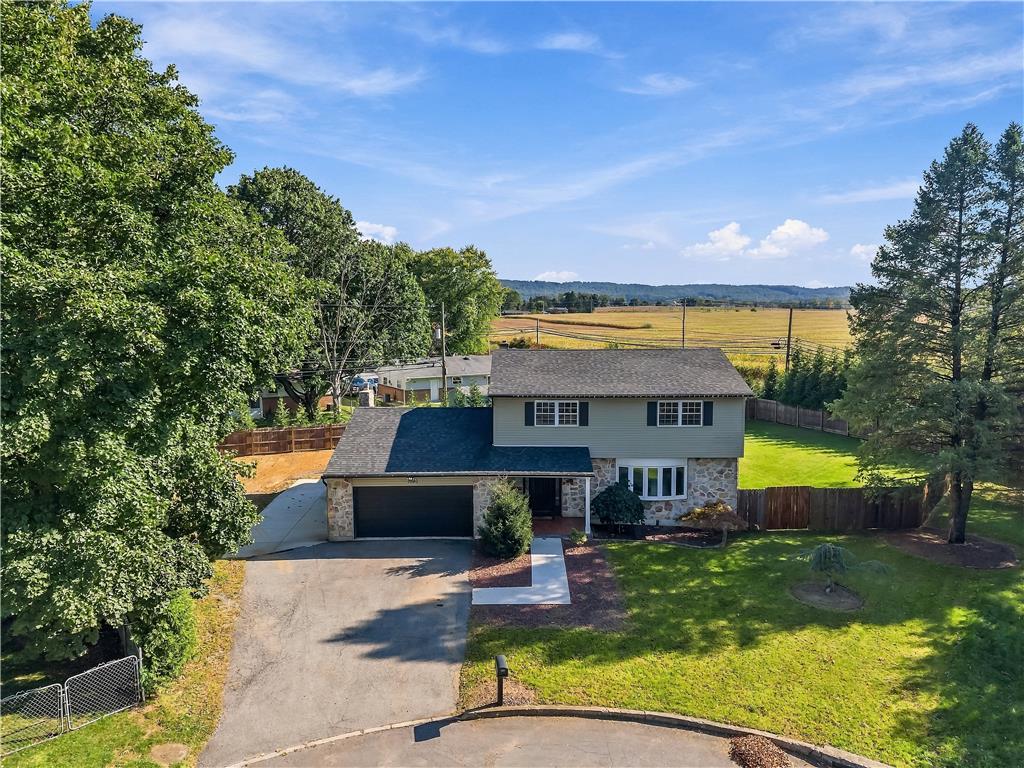 7590 Violet Circle Property Photo 3