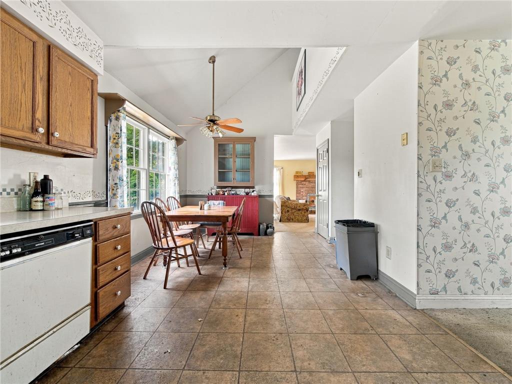 703 Broad Street Property Photo 21