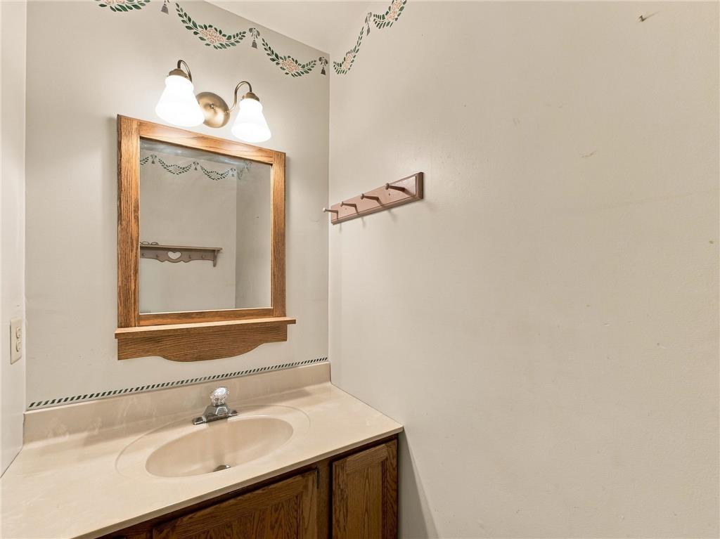 703 Broad Street Property Photo 30