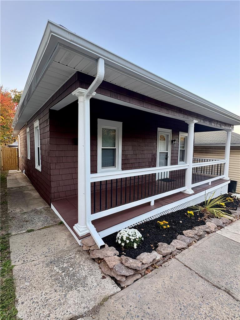 255 Avenue B Property Photo 2