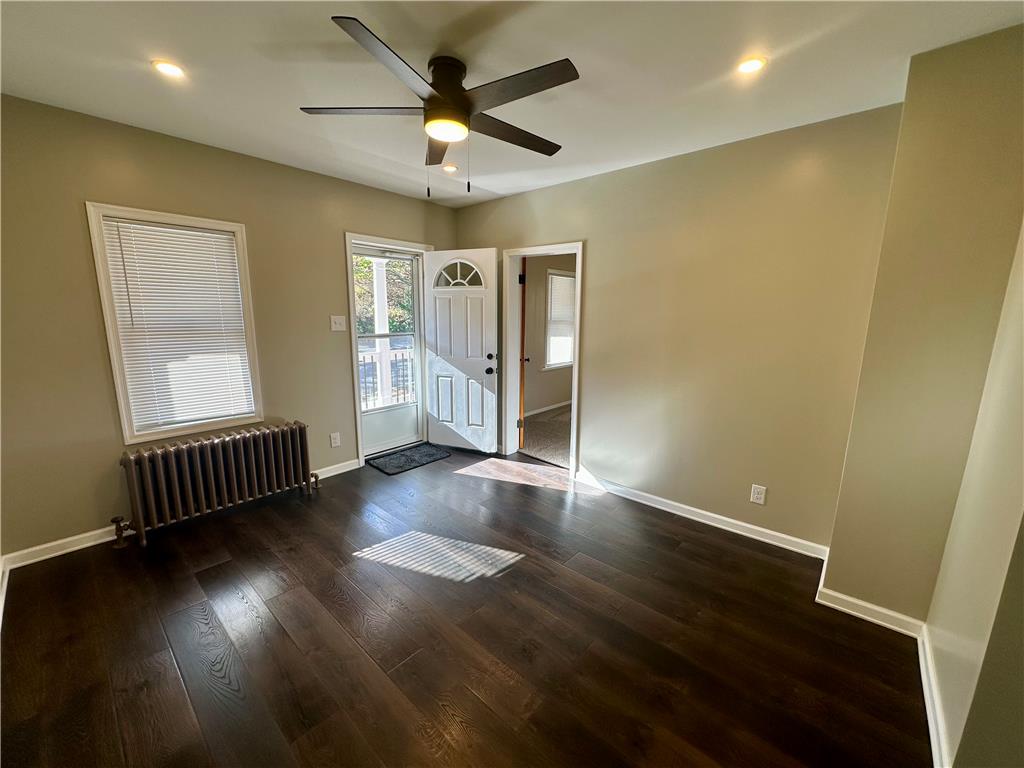 255 Avenue B Property Photo 8