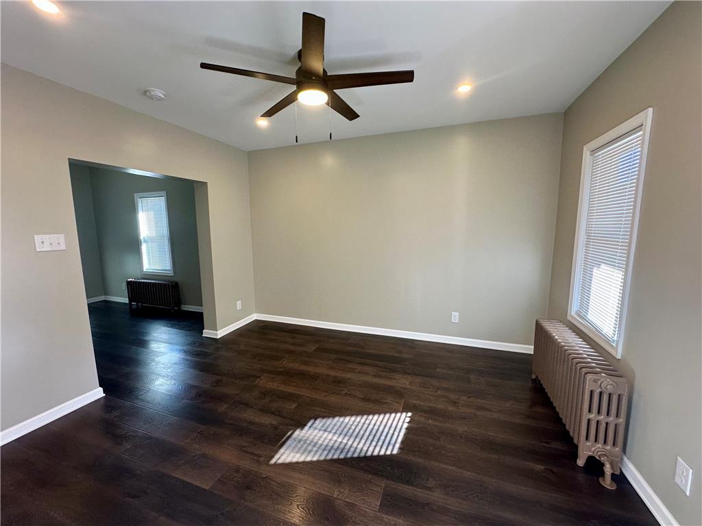 255 Avenue B Property Photo 10