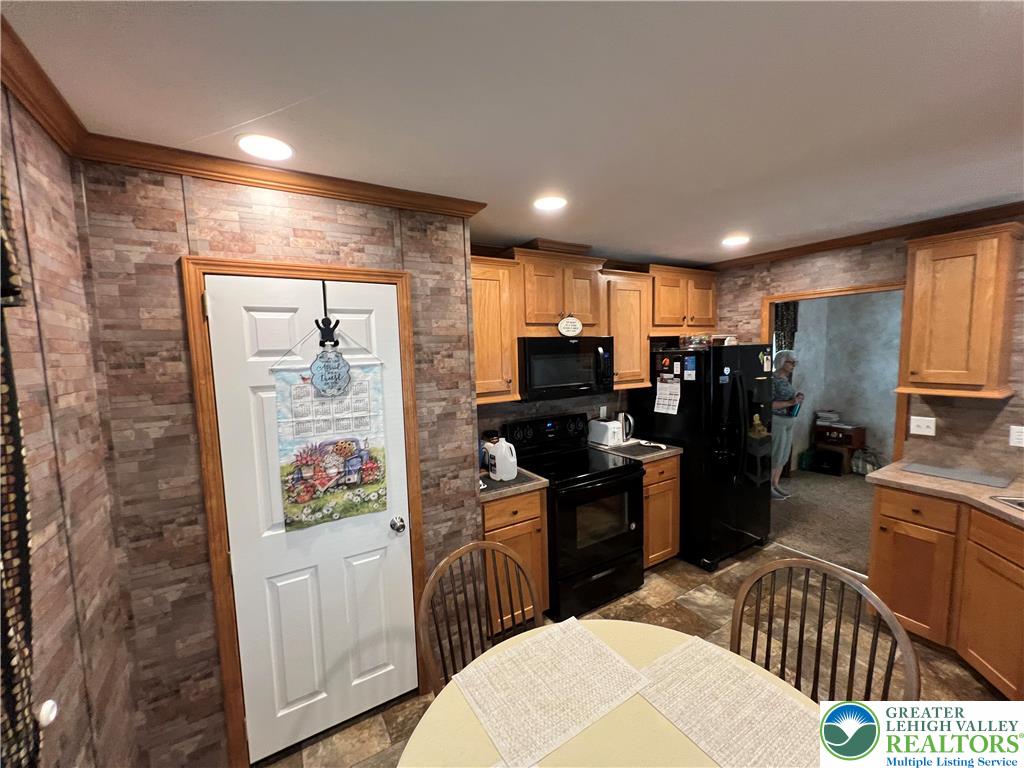 12 Springridge Road Property Photo 28