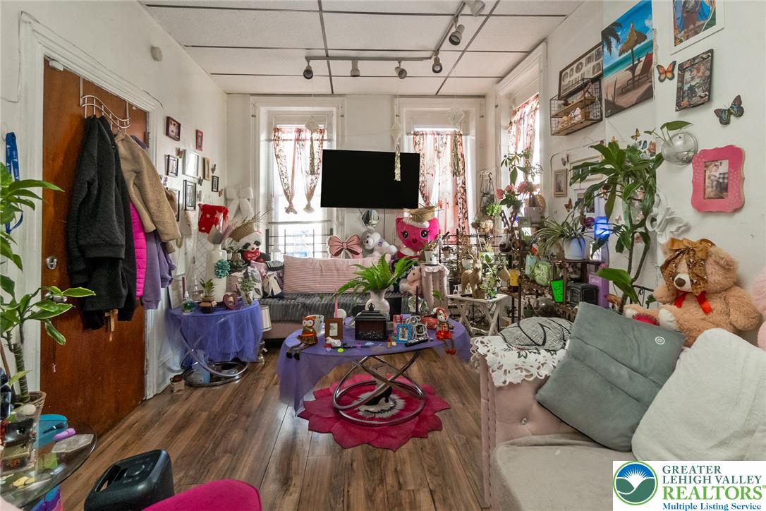 4 Multi-unit Portforlio Property Photo 3