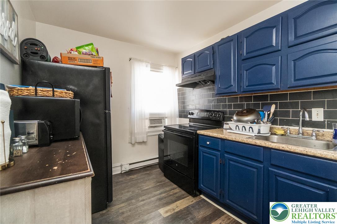 4 Multi-unit Portforlio Property Photo 9