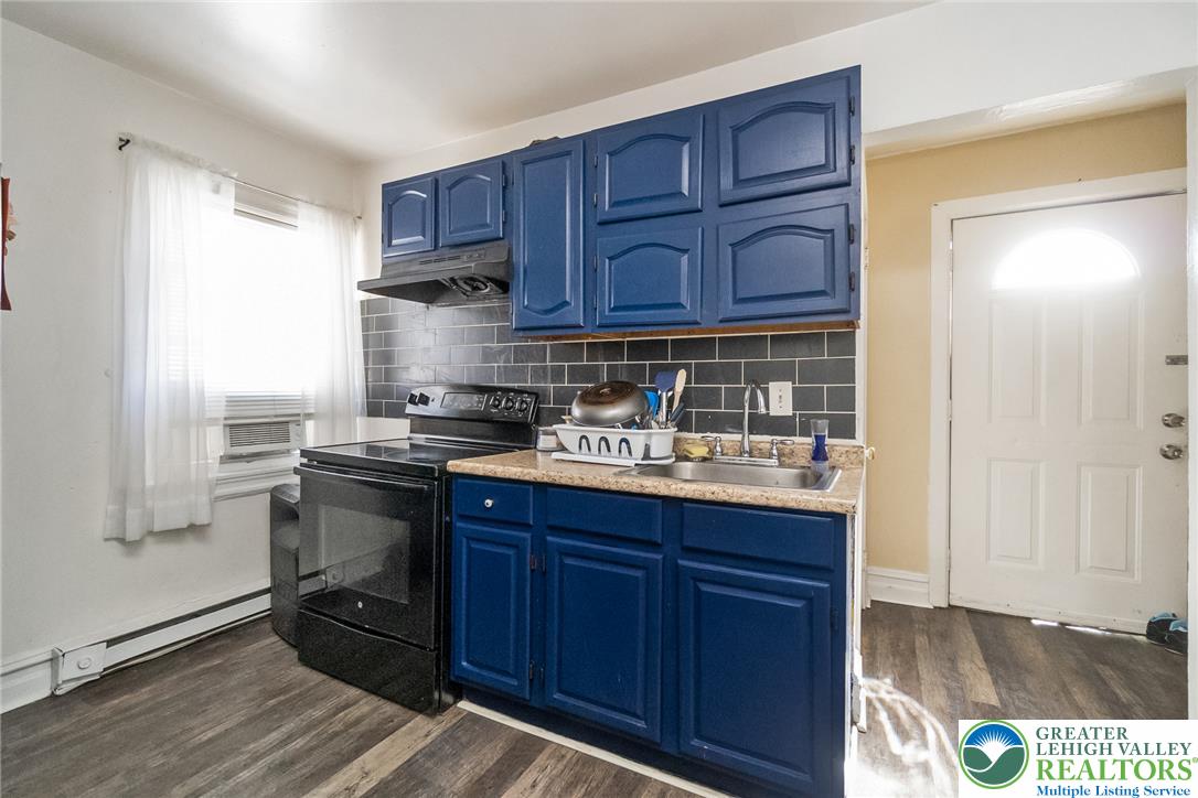 4 Multi-unit Portforlio Property Photo 11