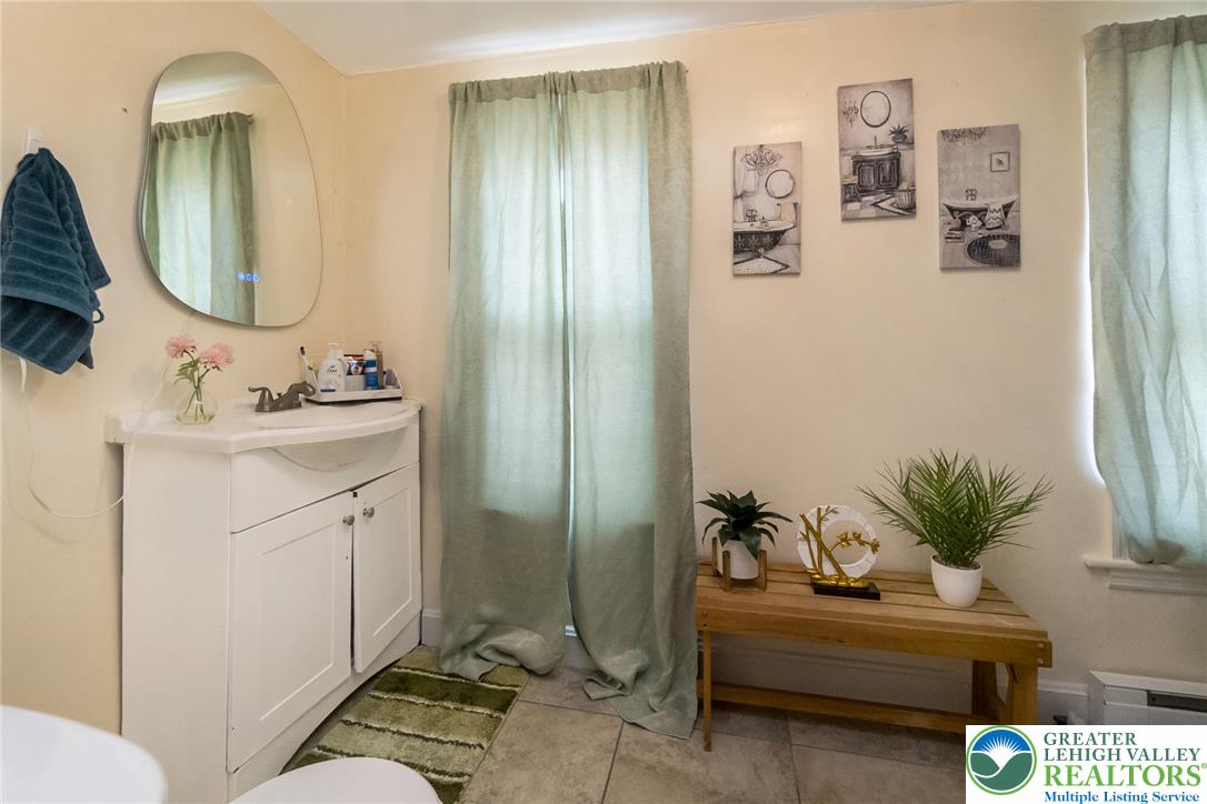 4 Multi-unit Portforlio Property Photo 21