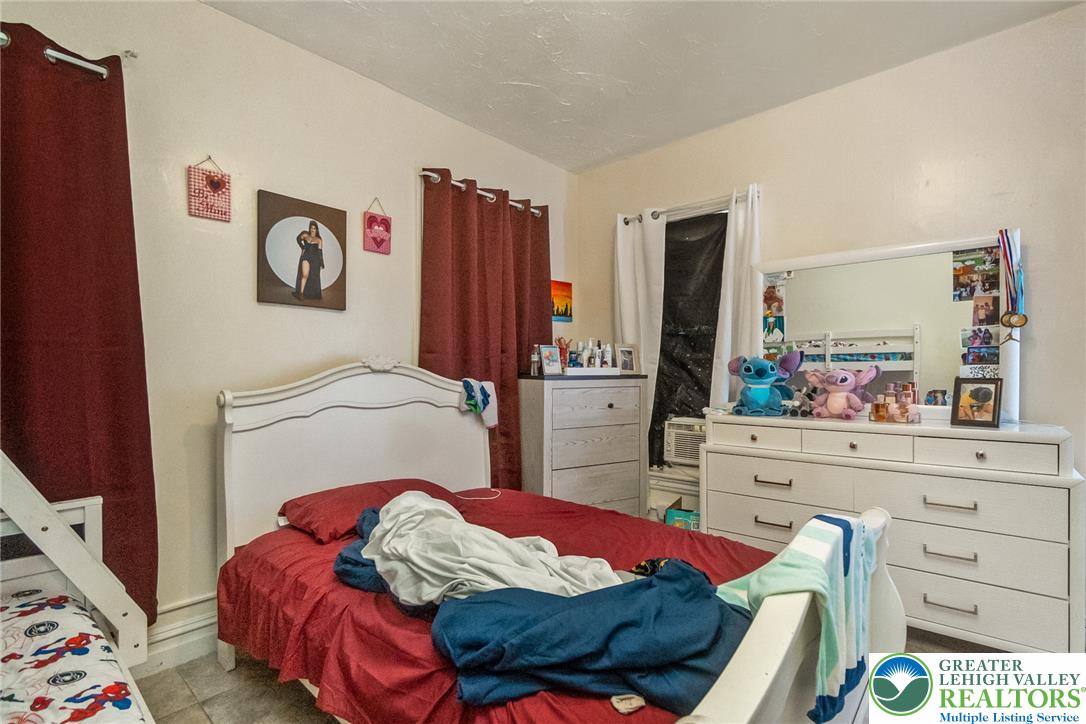 4 Multi-unit Portforlio Property Photo 27