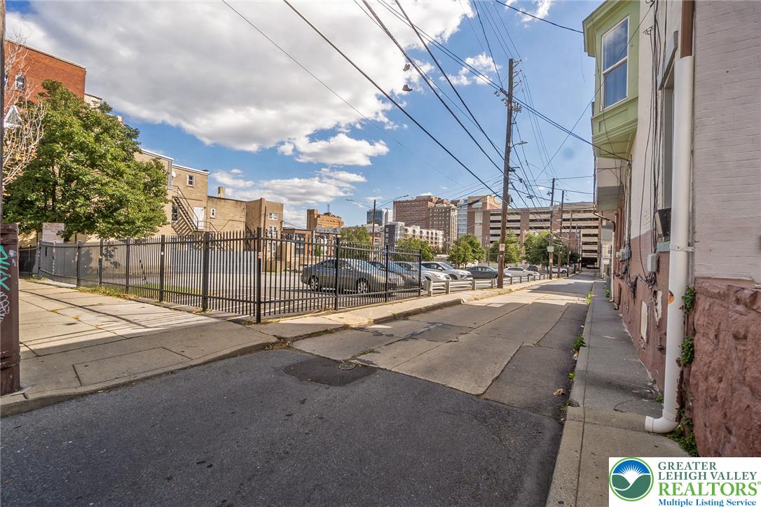 4 Multi-unit Portforlio Property Photo 31