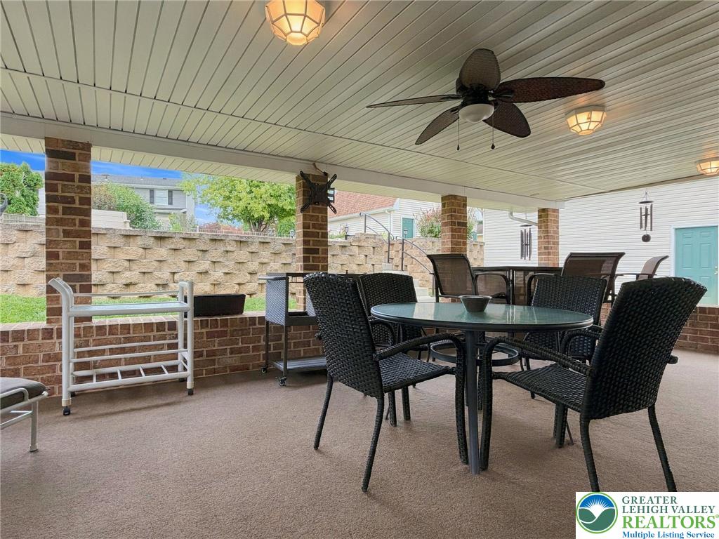 3239 Reeve Drive West Property Photo 34