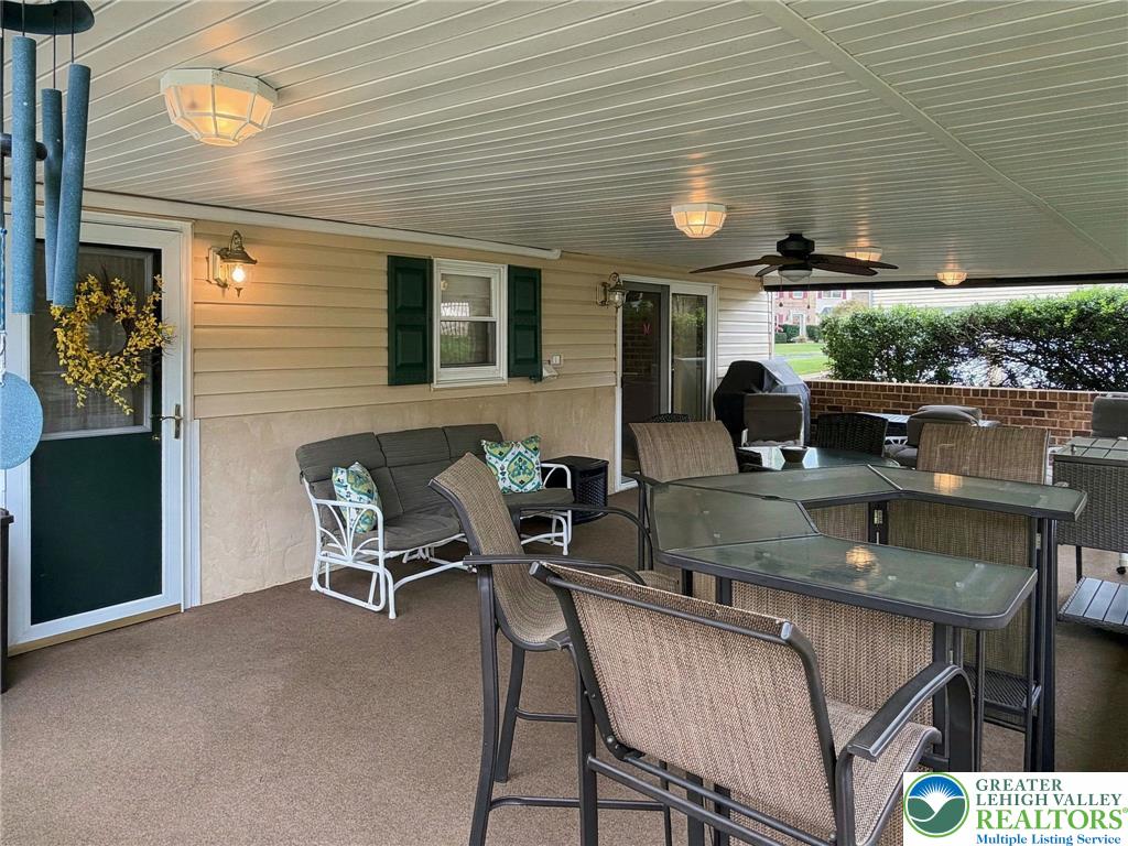 3239 Reeve Drive West Property Photo 35