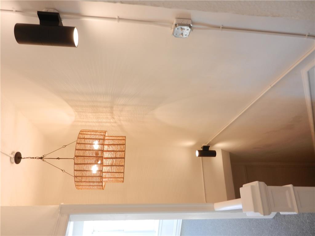 25 South 14th 2 Property Photo 3