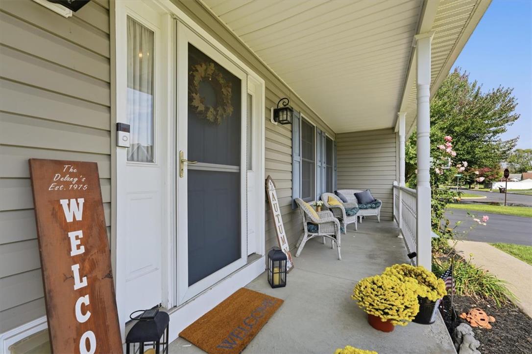 252 Shelley Street Property Photo 6