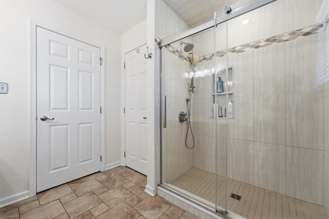252 Shelley Street Property Photo 35