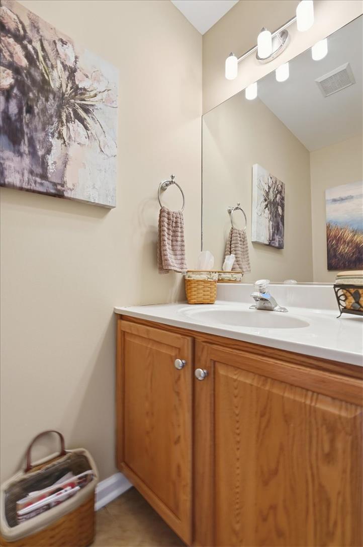 252 Shelley Street Property Photo 40