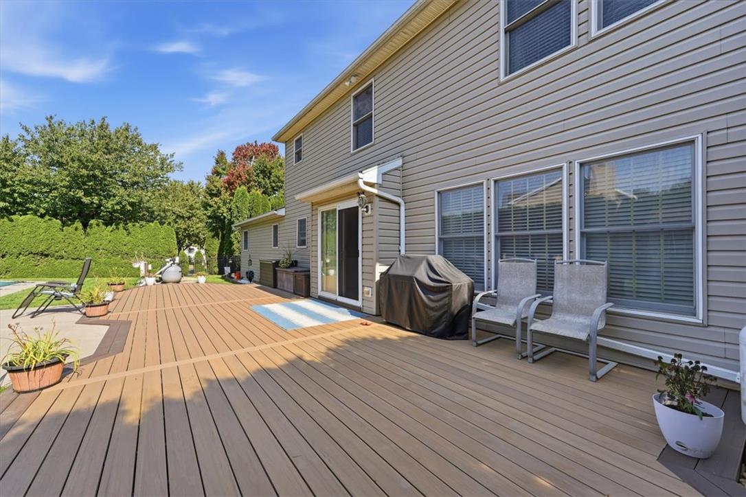 252 Shelley Street Property Photo 56