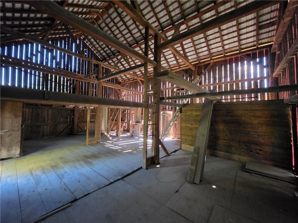 5661 Sullivan Trail Property Photo 30