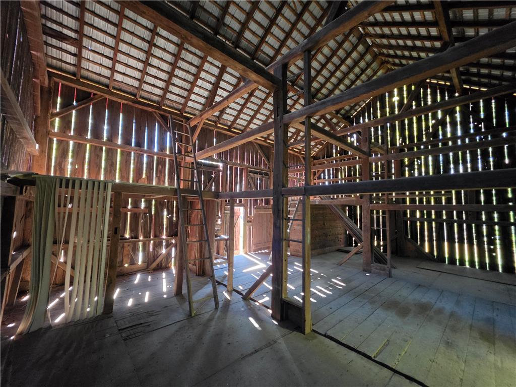 5661 Sullivan Trail Property Photo 31
