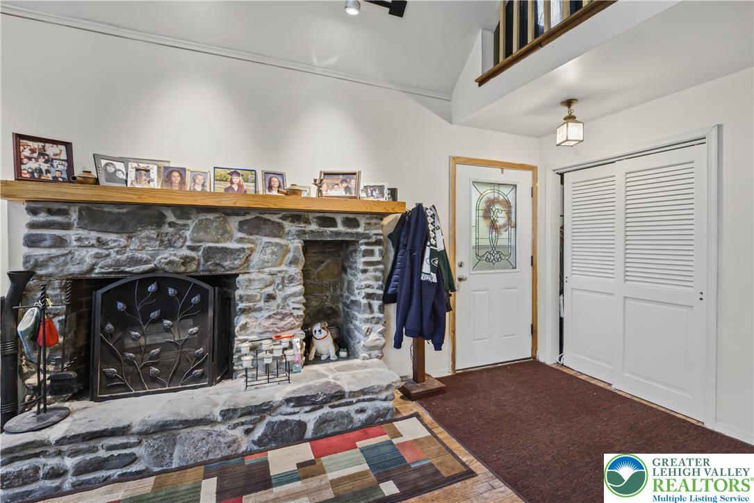 7146 Moss Drive Property Photo 7