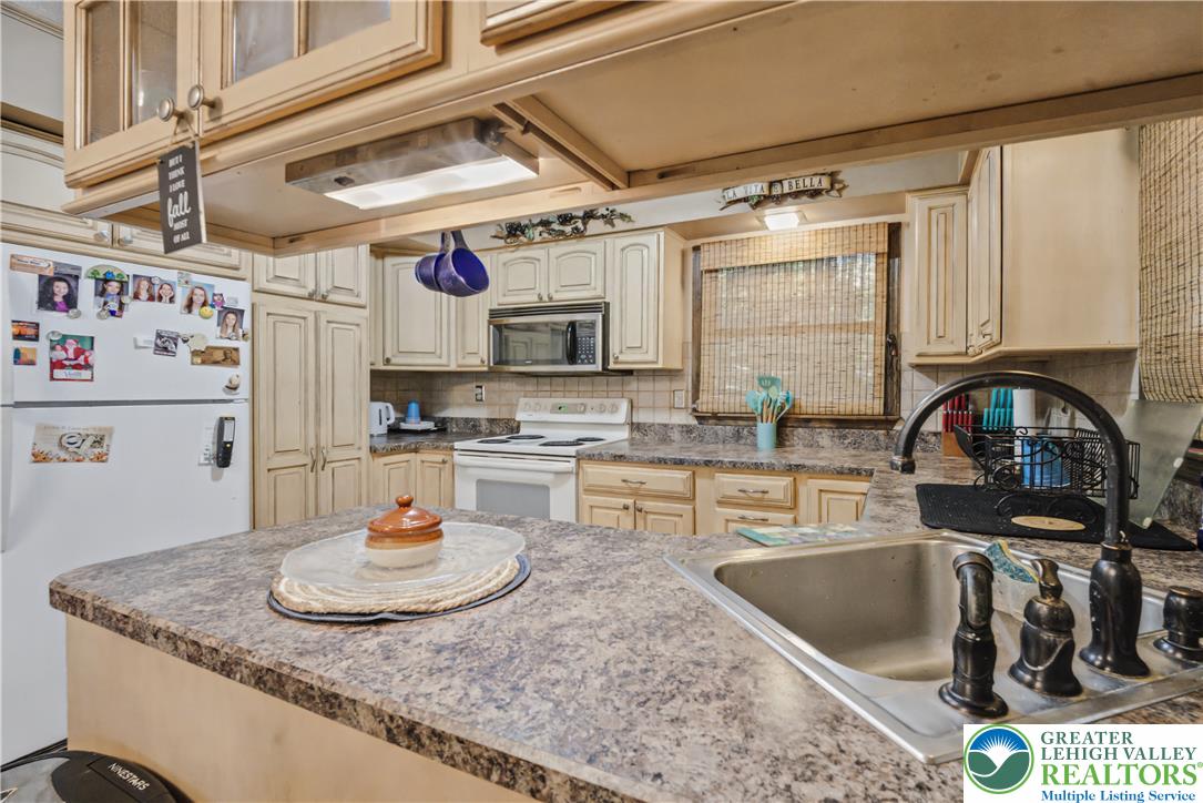 7146 Moss Drive Property Photo 16