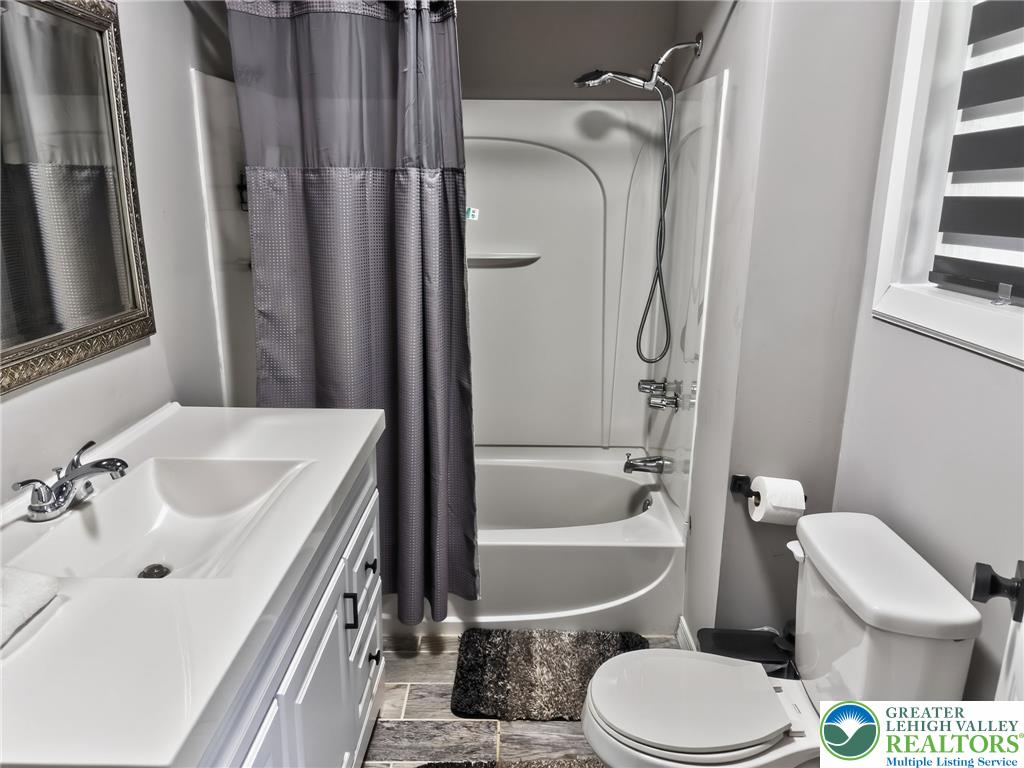 968 Country Place Drive Property Photo 15