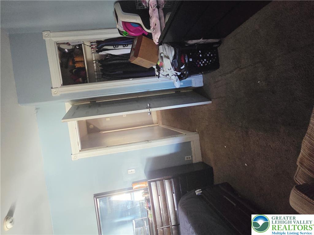 722 Bushkill Street Property Photo 11