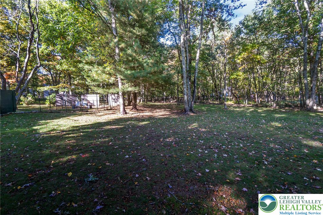 102 Mountain View Drive Property Photo 6