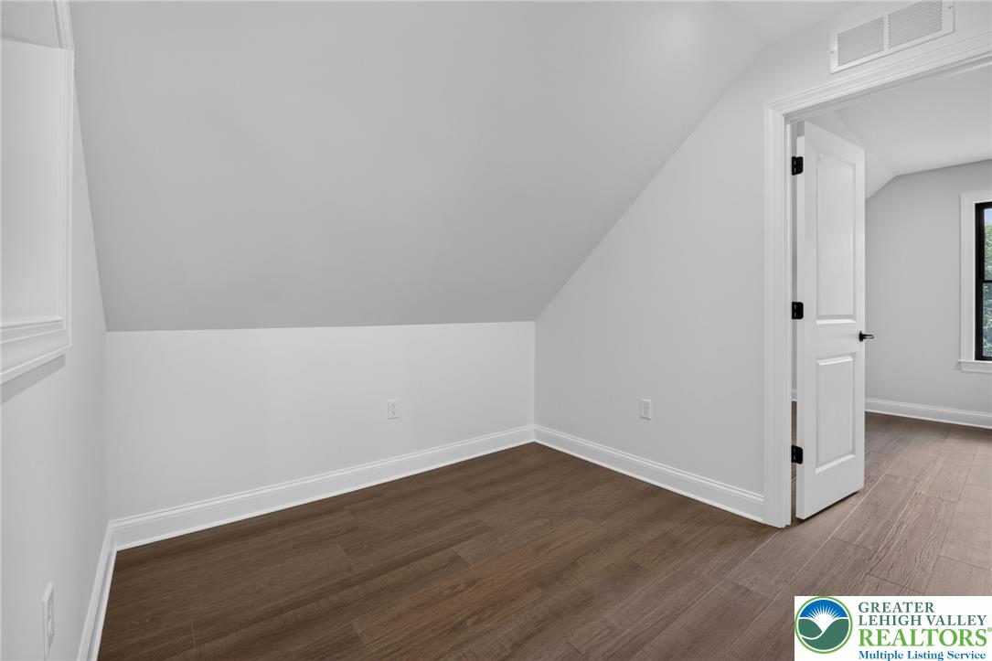 South Old Stage Road Property Photo 21