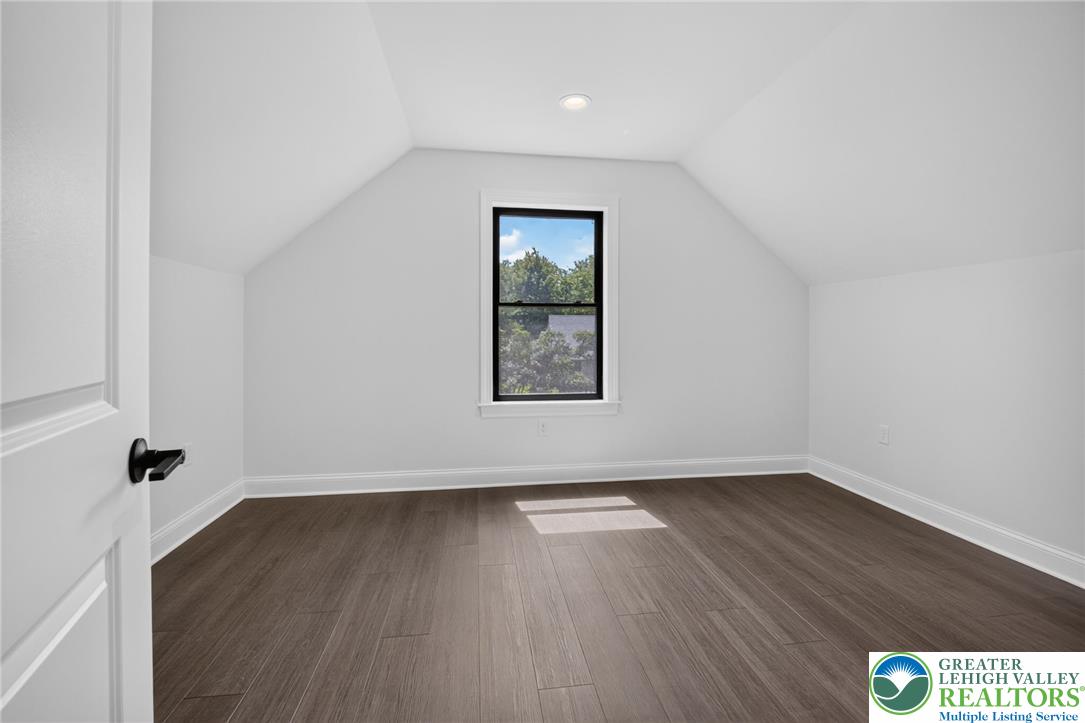 South Old Stage Road Property Photo 22