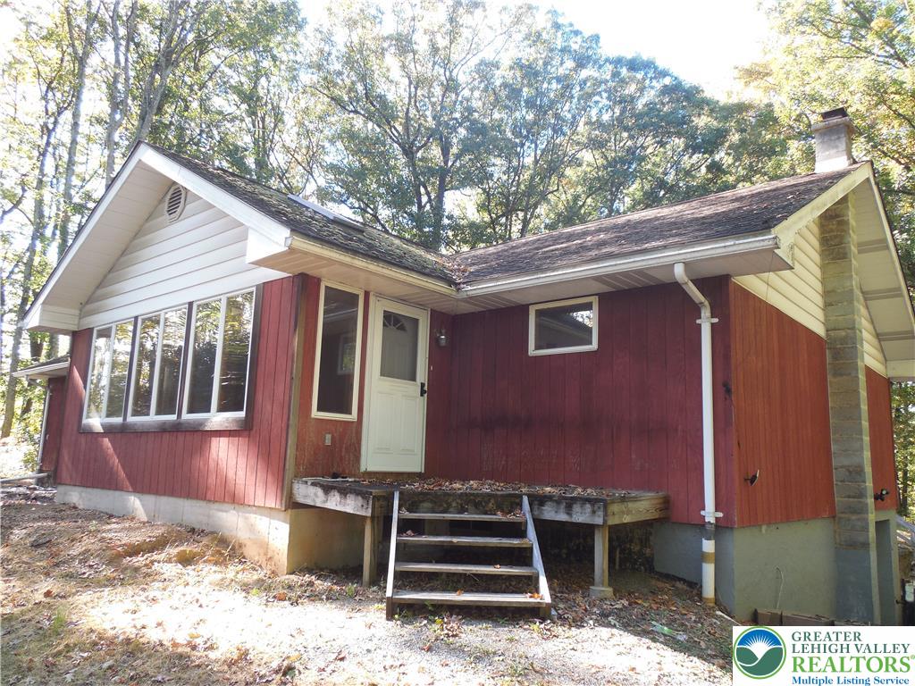 148 West Moorestown Road Property Photo 4