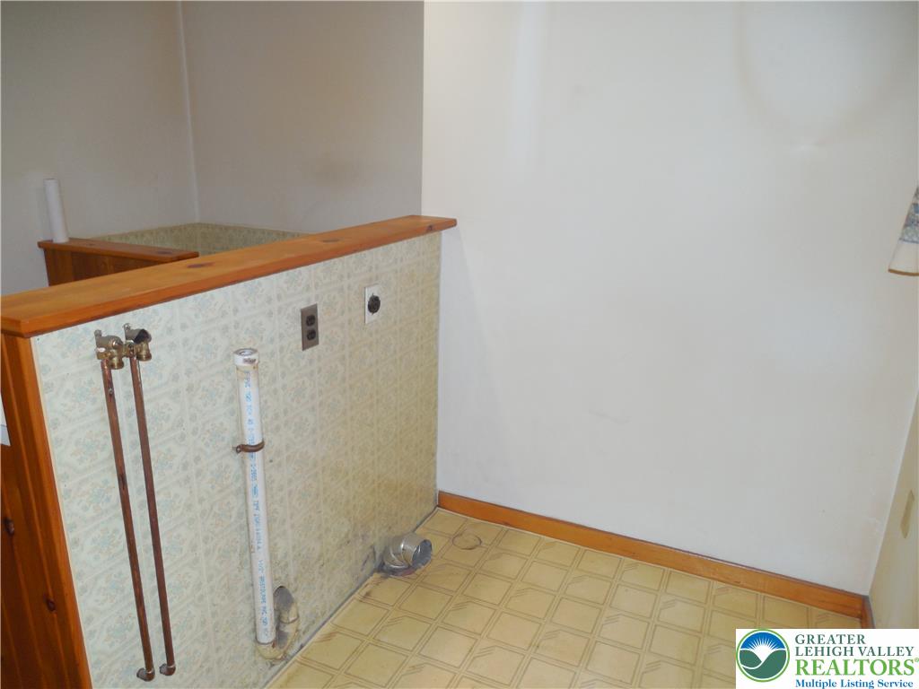 148 West Moorestown Road Property Photo 18