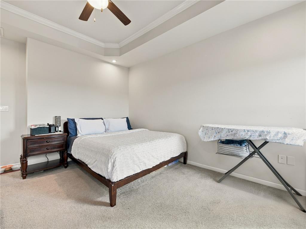 2433 Emanuel Court Property Photo 19