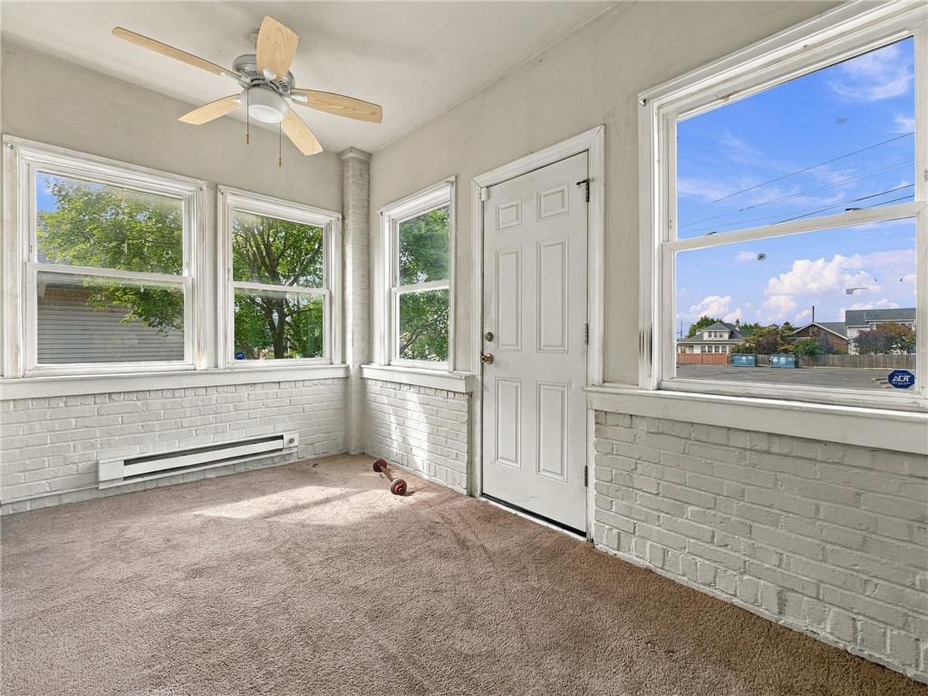 1227 Marlow Street Property Photo 6