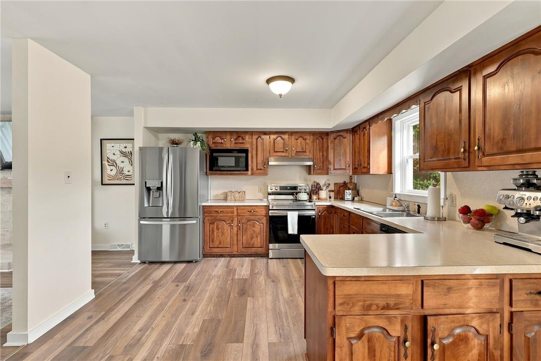 6962 Salinka Square Property Photo 19